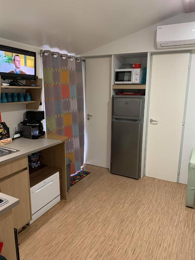 Mobilehome 8 Personnes Avec Clim Situe Aux Sables Du Midi Valras-Plage Bagian luar foto